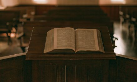 Holding Tight and Holding Loose: Pulpits and Pews in Worship